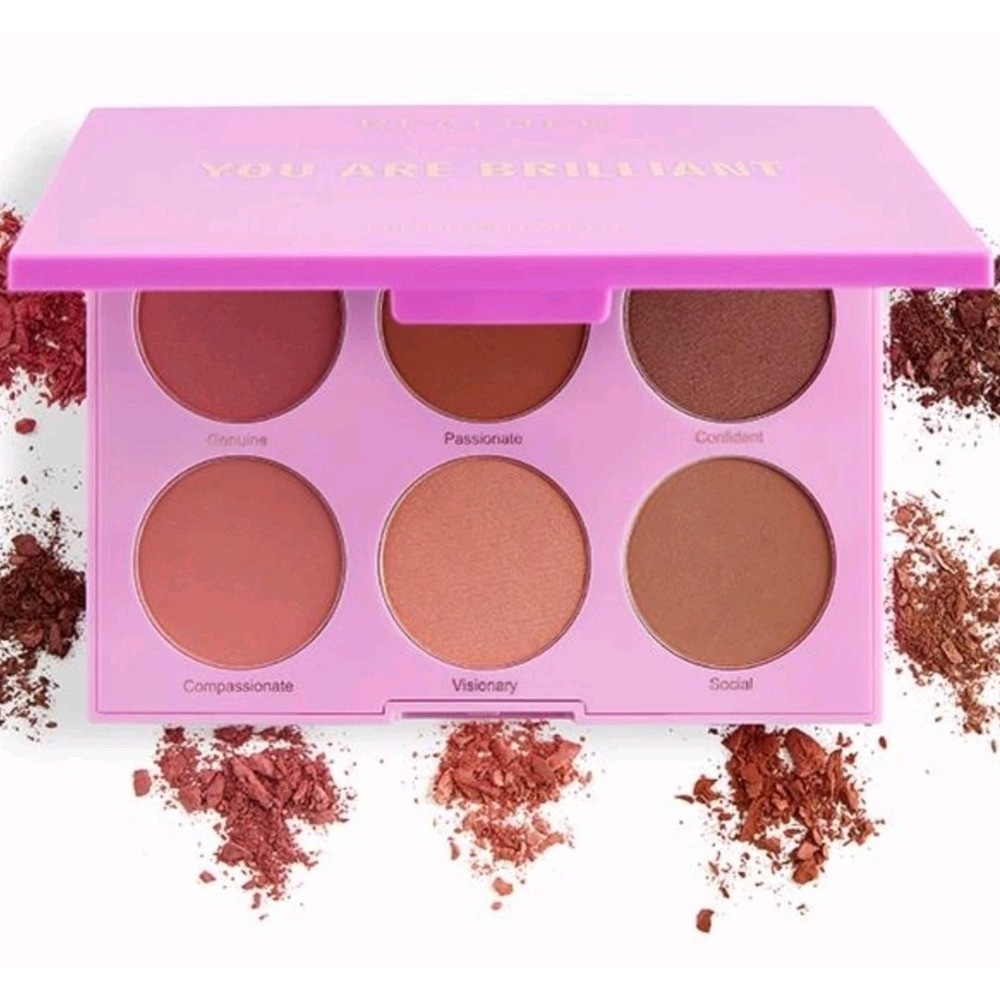 Real Her RealHer You Are Brilliant Pro Blush Palette 6 Shades  18g / 0.66oz NIB